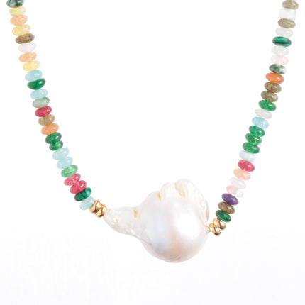 Joker Color Natural Stone Beaded Necklace Frisbee Tablet Shaped Baroque Freshwater Pearl Necklace Clavicle Chain Wholesale