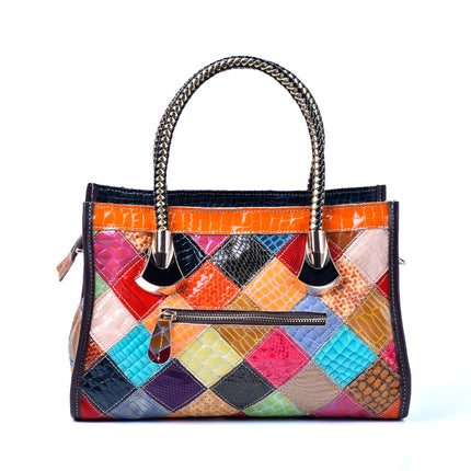Cross-Border Women's Handbags European and American Trendy Bags Snake Pattern Handmade Women's Bags Crossbody Handbags Crossbody Bags with Multiple Carrying Methods