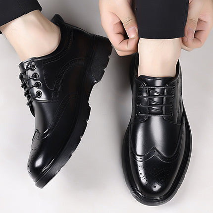 Cross-Border Large Size Leather Shoes for Men in All Seasons British Style Brogue Carved Shoes Business Formal Wear Handsome Youth Wedding Shoes