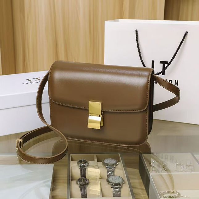 Guangzhou Cross-Border Women's Bags Small Square Bag Retro Plain Tofu Bag Women's Crossbody Bag Wholesale Price Fashionable Versatile