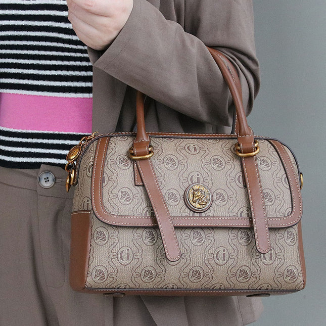 New Large Capacity Pillow Bag Fashion Unicorn Shoulder Commuter All-match Handbag Retro PVC Stitching Crossbody Bag