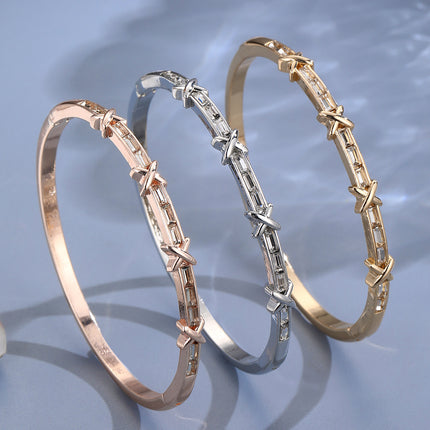 Cross-Border Popular Fashion Classic Zinc Alloy Full Diamond High-End Watch with Women's Open Bracelet Bracelet
