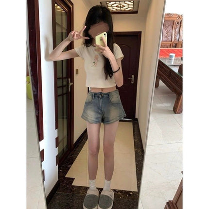 Summer New Retro Distressed Hot Girl Denim Shorts Women's Hip-Covering A-Line Slimming Look High-Waisted Straight Hot Pants Ins