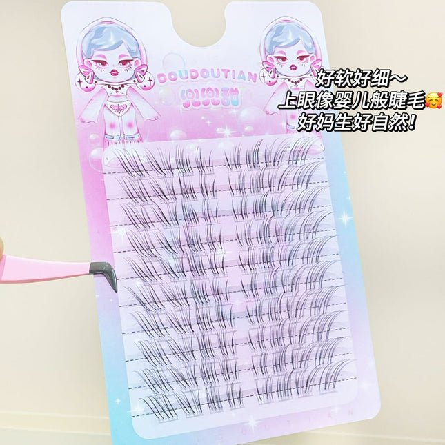 Natural-Looking Ultra-Fine Messy Ultra-Soft Bare-Faced Mom-Like Lashes with a Sweet and Light Transparent Offset Feel