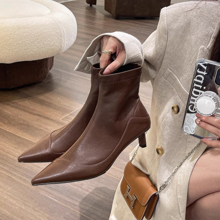 2025 Spring and Autumn New Retro Patchwork Pointed Toe Short Boots Women's Autumn New Soft Leather Kitten Heel Stretch Slim Boots