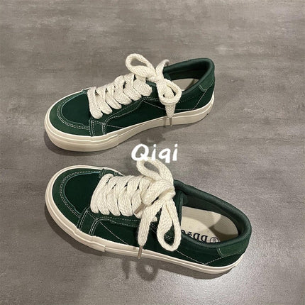 Fashionable Brand Red Canvas Shoes for Women 2024 New Spring and Autum Niche Chic Low-Top Flats Casual Board Shoes