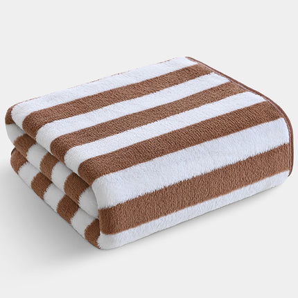 Coral Fleece Wide Auspicious Pineapple Pig Increase Bath Towel Soft Absorbent Hair-free Beach Towel Quick-drying Bath Towel