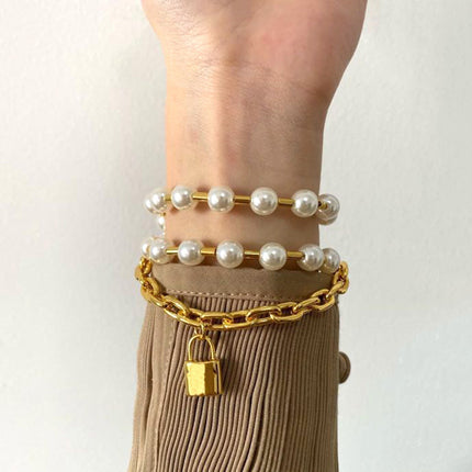 Guangzhou Factory European and American Style Fashion Pearl Thick Chain Multi-Layer Lock Pendant Three-Circle Bracelet for Women Ins Niche Bracelet