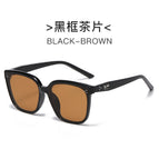 Black frame tea slices
