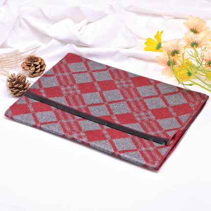 2023 Korean version of autumn and winter new imitation silk brushed vintage fashion classic men's scarf scarf dual-use wholesale