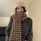 Square grid-khaki