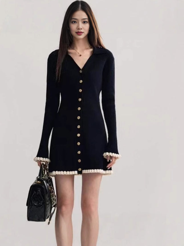 French-Style Autumn and Winter New V-Neck Long-Sleeve Knit Dress, Can Be Worn as an Inner Layer or Outerwear, Little Black Dress, Slim-Fitting Sweater Dress
