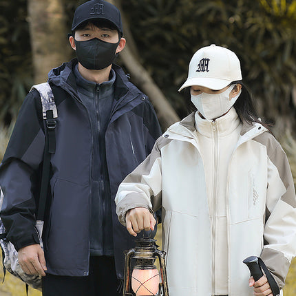 New Outdoor Couple Jacket Three-In-One Windproof and Waterproof Jacket with Removable Liner and Customizable Jacket
