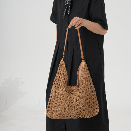 2025 New Triangle Woven Straw Bag Women's All-match Shoulder Large Capacity Tote Bag Fashionable Holiday Beach Bag