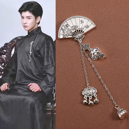 Chinese-Style Retro Plum Blossom Fan Brooch Cheongsam Lapel Button Bell Tassel Pendant Hanfu Pin