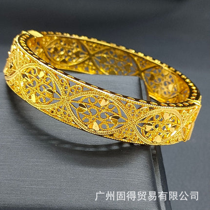 24K Gold Dubai Stereo Carved Buckle Bracelet Non-Fading Women's Middle East Dubai Jewelry Vietnamese Sand Gold Bracelet