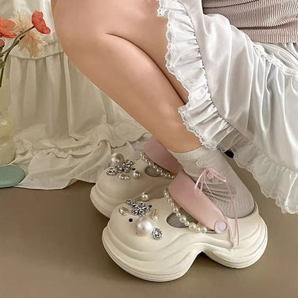 2026 Summer Women's Clogs with Water Pearl Necklace, Non-Slip Closed-Toe Eva Slippers with Height Increase and Stylish Appearance