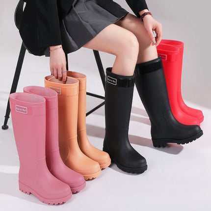 New Fashionable Women's Shoes, Extra High Women's Outer Wear Rainforest Hiking Wading Shoes, Heightening Waterproof Women's Water Shoes, Rubber Shoes and Overshoes