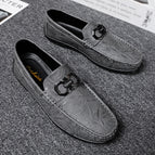 Grey (fashion) / 39