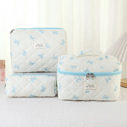 New Cotton Large Capacity Cosmetic Bag Women's Niche Portable Wash Storage Bag Cross-border Small Floral Cute Quilted Bag