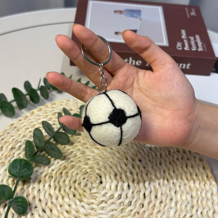 Nepalese Handmade Wool Felt Finished Vegetable and Fruit Bag Pendant Cute Bread Keychain Creative Decoration