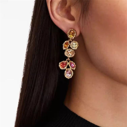 Oscardelarenta Long Style Fashionable Exaggerated Retro Old Warm Color Niche Design Accessible Luxury Earrings for Women