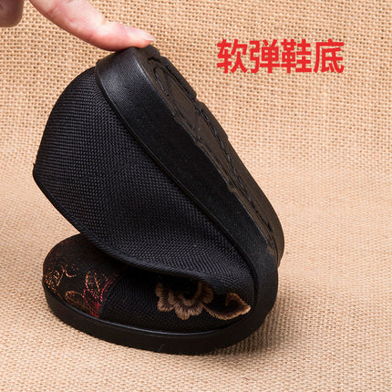 Old Beijing Cloth Shoes for Women, New Style, Embroidered Shoes for Elderly Women, Lightweight, Large Size, Widened and Extra Wide Shoes for Seniors