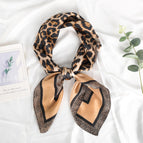 Style gold leopard print / 70*70cm (Robin)