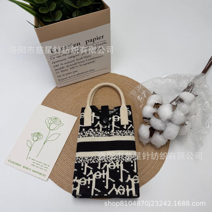Girl's Heart-Shaped Knitted Crossbody Bag