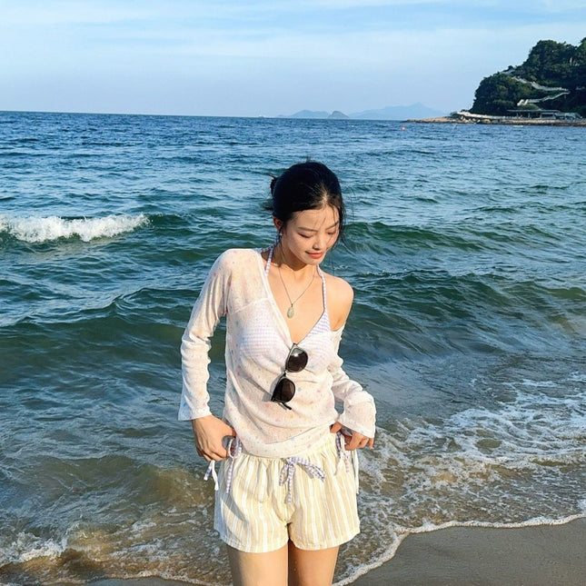 Source Manufacturer Star Casual Thin Blouse Women's Summer Bikini Split Swimsuit Women's Lace Butt Curtain Suit Summer
