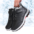 P063 black / 39