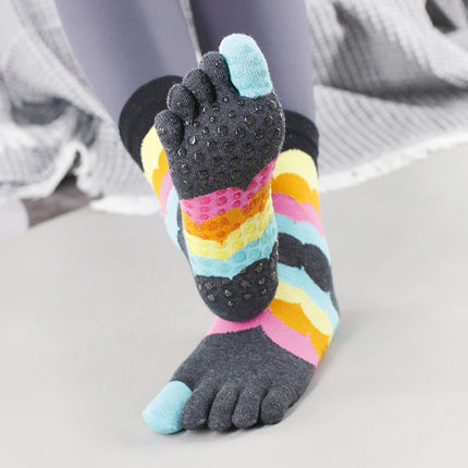 2025 new yoga socks non-slip professional women's five-finger socks pilates socks indoor sports fitness toe socks