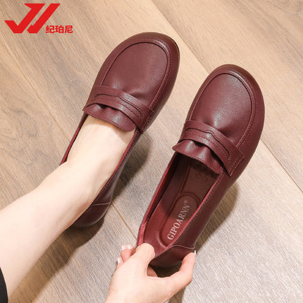 Mom's Shoes, Single Shoes, Middle-Aged and Elderly Leather Shoes, Soft-Soled Middle-Aged Women's Shoes, Sandals That Don'T Tire the Feet, Breathable Summer Non-Slip Clogs