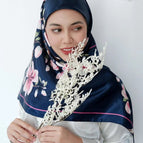 Navy blue flower / 90*90cm(bawal)