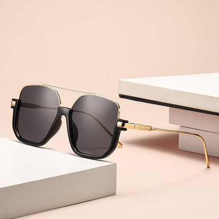 New Transparent Retro Unisex High-grade Large Frame Glasses Sunglasses Tea Black Sense Double Beam Sunglasses
