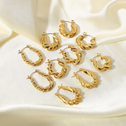 Cross-border European and American earrings ins fashion short C- shaped horns earrings stainless steel 18K gold-plated earrings women wholesale