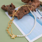 730j glass bead necklace