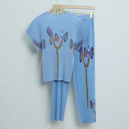 Fashion Pleated Suit for Women, Summer New Style, Age-Reducing Round Neck Top, Nine-Point Pants, High-End Casual Two-Piece Set