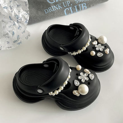 2026 Summer Women's Clogs with Water Pearl Necklace, Non-Slip Closed-Toe Eva Slippers with Height Increase and Stylish Appearance