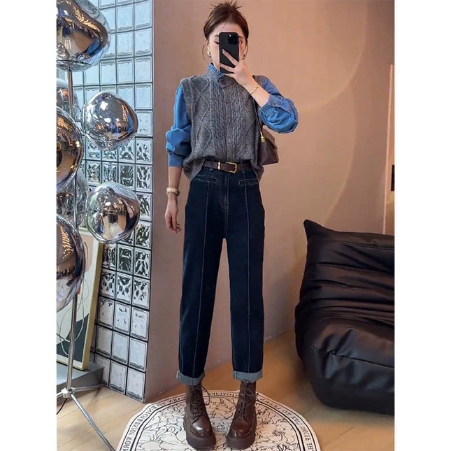 Early autumn wear a set of women's 2025 new academic style fake two-piece contrast sweater high waist jeans two-piece set