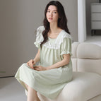 M2081-coconut milk green / M
