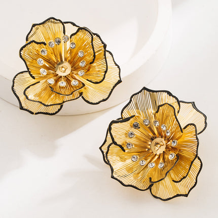European and American New Hollow Multi-layer Flower Diamond Earrings Alloy Camellia Sweet Light Luxury High-end Sense Silver Pin Earrings