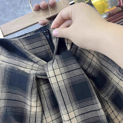 Design Irregular Fake Two-Piece Plaid Skirt Women's 2025 Spring Hong Kong Style Retro Skirt