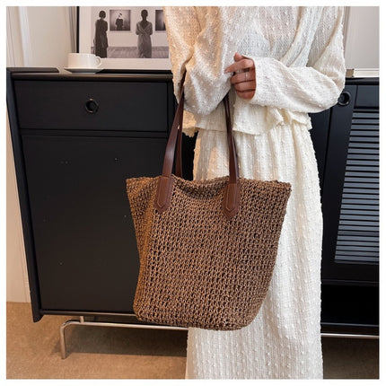 New Summer Single Shoulder Straw Bag Straw Bag Large Capacity Women's Handwoven Bag Vacation Beach Bag Tote Women's Bag