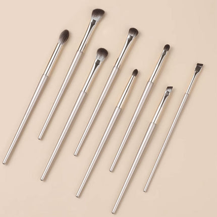 New Makeup Brush Set of 15 Gold-Plated Brushes, Complete Set of Soft-Bristled Eye Shadow Brushes, Ready for Makeup Application