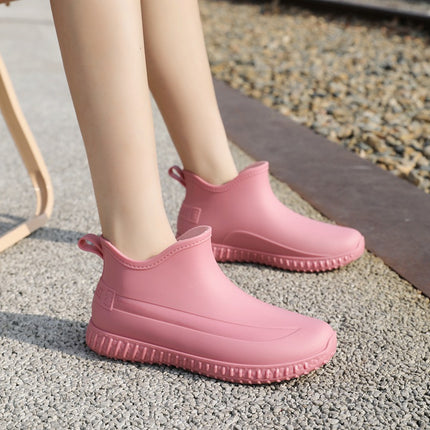 New Japanese Style Simple Short Rain Boots Women's Summer Waterproof Non-Slip Rain Boots Thick Bottom Cyber Popular Fashion Wear-Resistant Rubber Shoes Water Boots