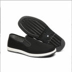 a pair of raised sheng black bottom / 38