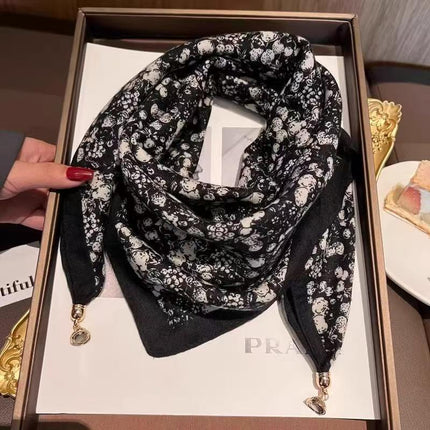 2026 New Style Warm Square Scarf with Magnetic Buckle, Triangular Silk Scarf, Cotton Scarf for Women, Stylish Neck Warmer for Spring, Autumn, and Winter, Versatile and Elegant