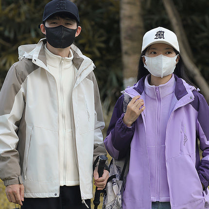 New Outdoor Couple Jacket Three-In-One Windproof and Waterproof Jacket with Removable Liner and Customizable Jacket