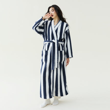 In-Stock Autumn and Winter New Coral Fleece Thickened Beautiful Fleece Men's and Women's Bathrobes, Extra-Long Bathrobes, Couple's Pajamas, Anti-Static